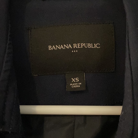 Banana Republic Navy Trench - Picture 2 of 2